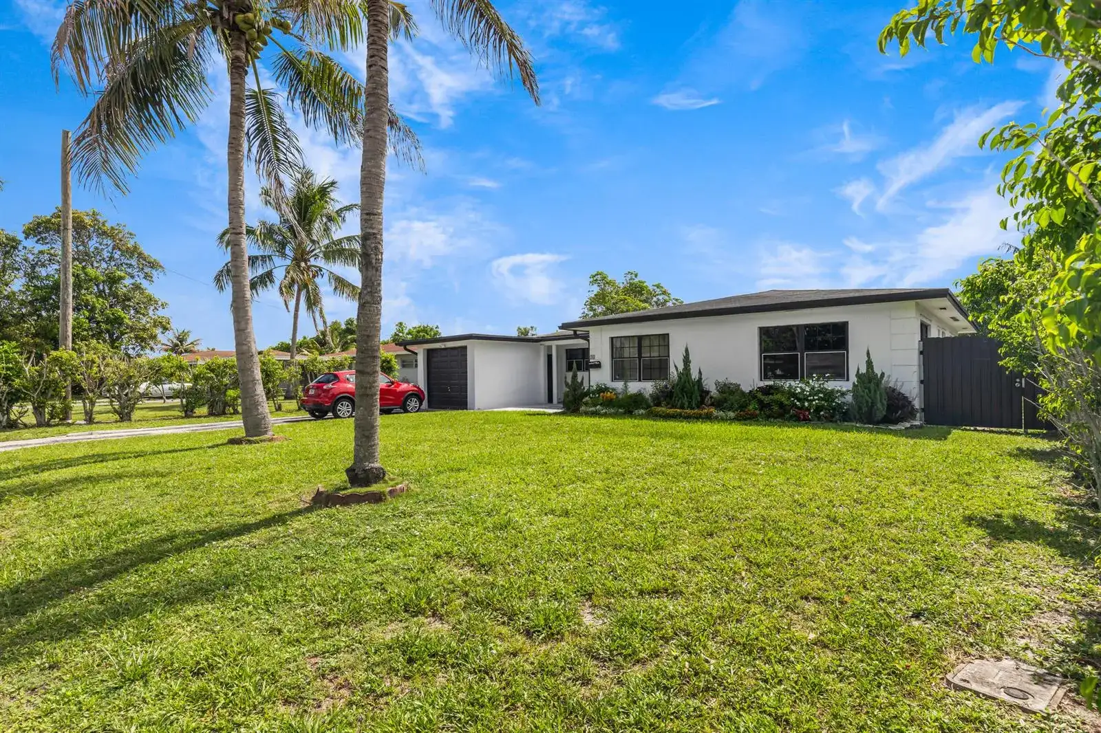 24 NW 42nd Terrace, Plantation FL 33317 photo 3