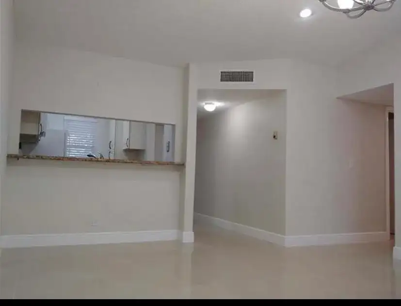 9903 Three Lakes Circle, Boca Raton FL 33428 photo 5
