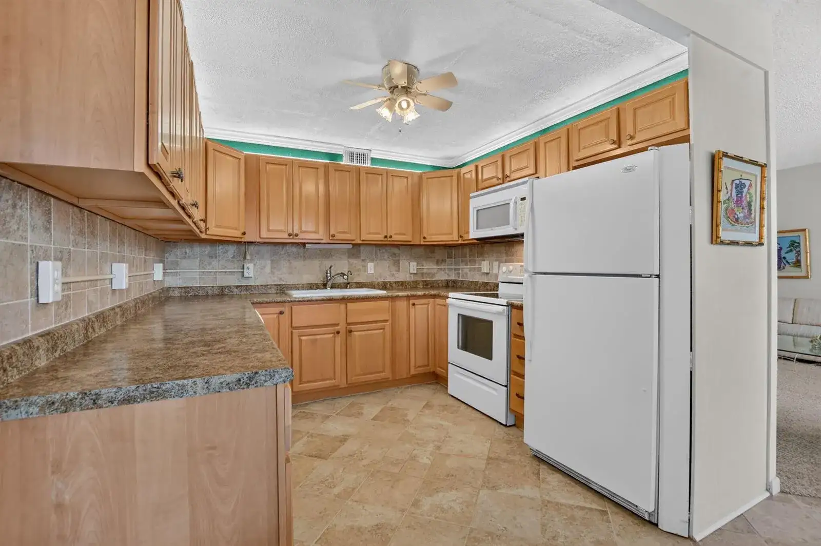 2049 Ventnor O Crescent # 2049, Deerfield Beach FL 33442 photo 3