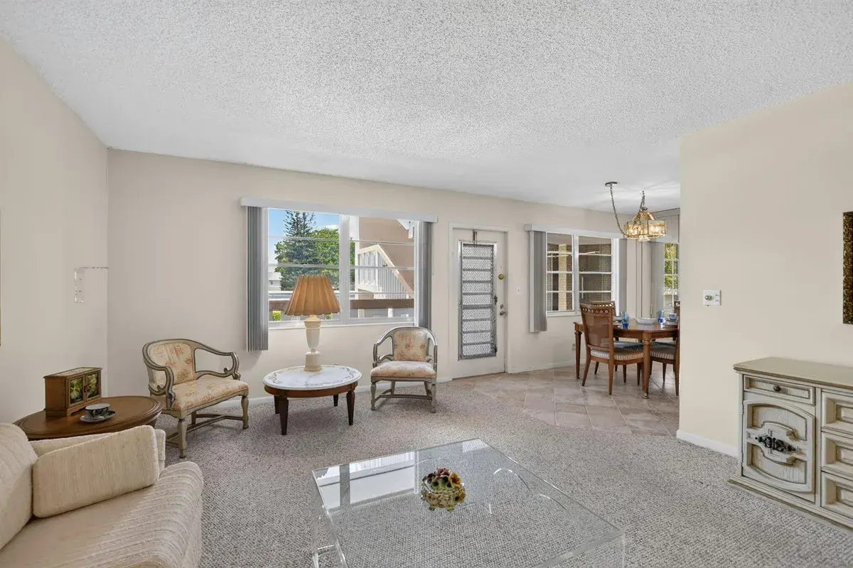 2049 Ventnor O Crescent # 2049, Deerfield Beach FL 33442