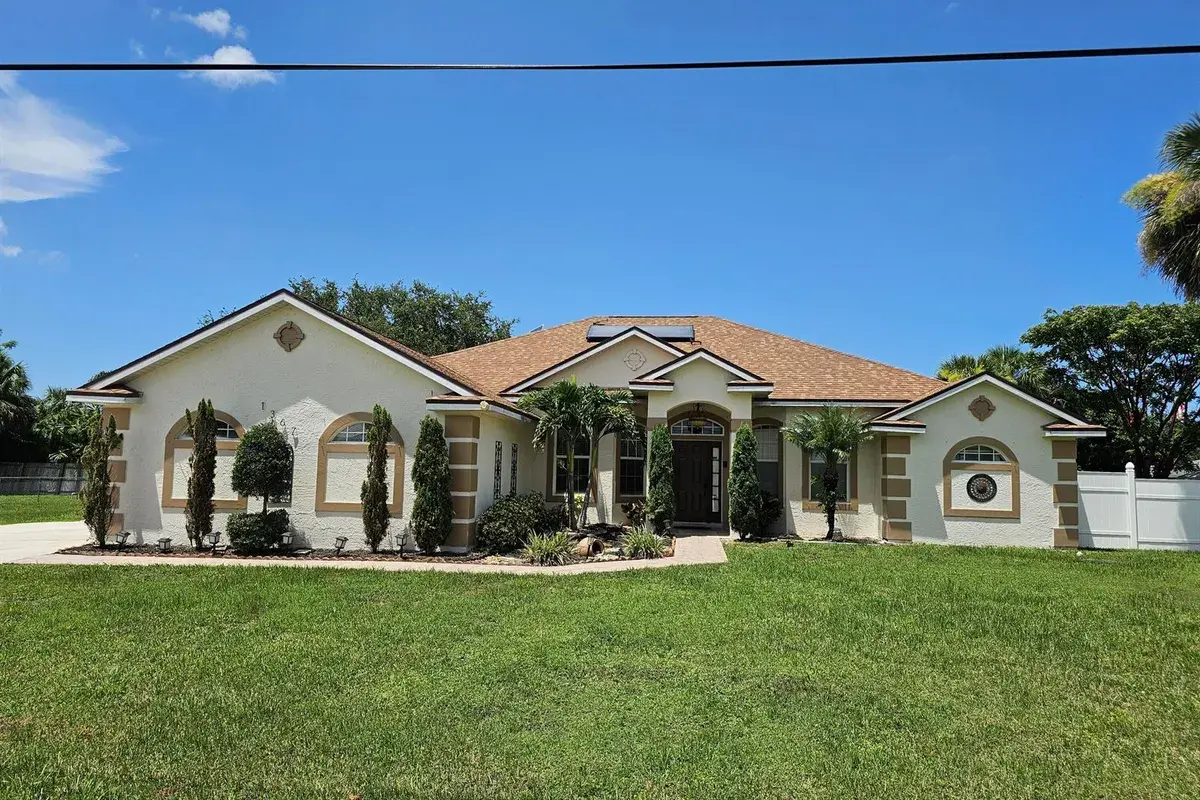 1637 SW La Gorce Avenue, Port St. Lucie FL 34953