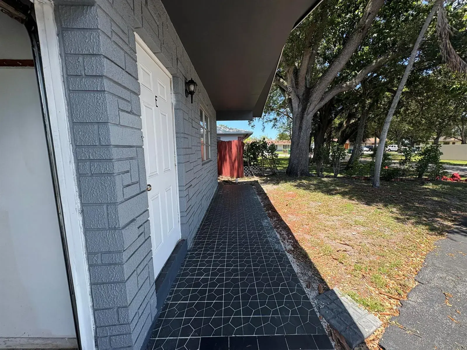 6111 SW 31st Street, Miramar FL 33023