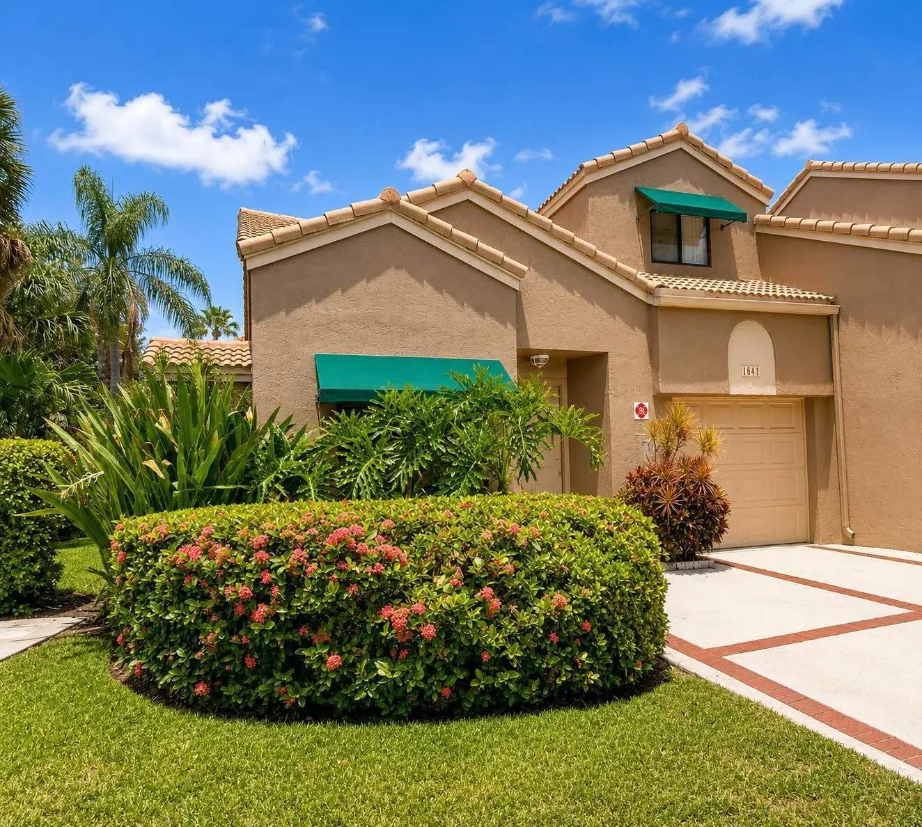 1644 Cypress Pointe Drive # 9, Coral Springs FL 33071
