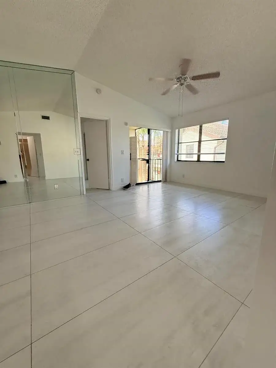 7714 Tahiti Lane # 203, FL 33467 photo 4