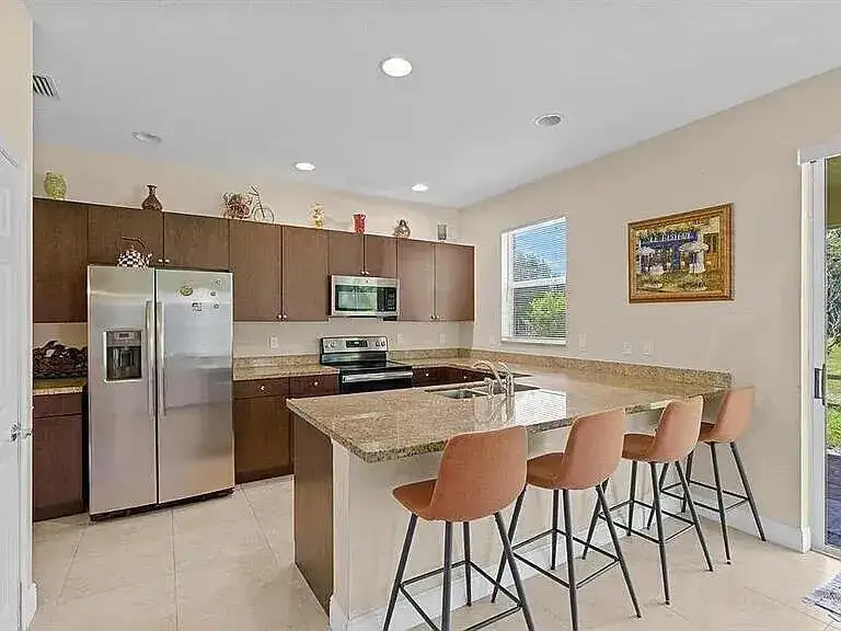 1513 NW Cataluna Circle, Port St. Lucie FL 34986 photo 2