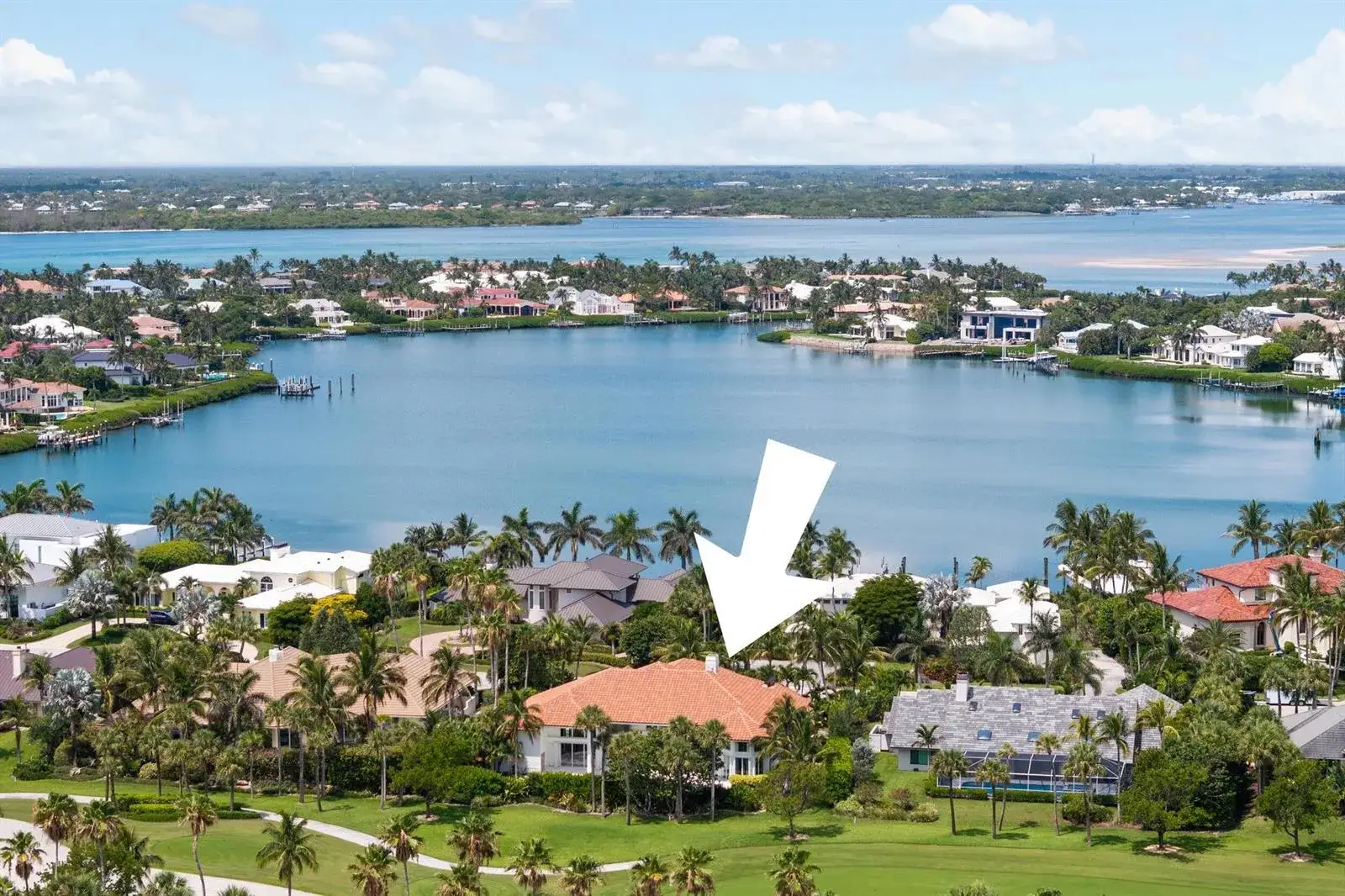 6841 SE Harbor Circle, Stuart FL 34996