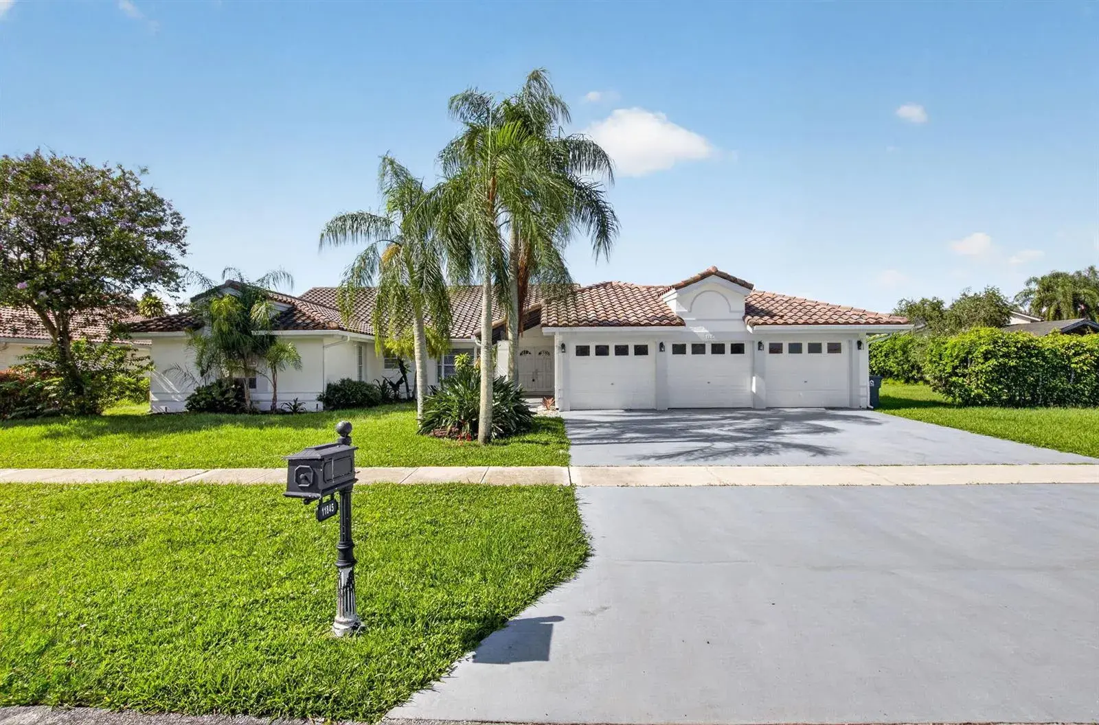 11845 Island Lakes Lane, Boca Raton FL 33498