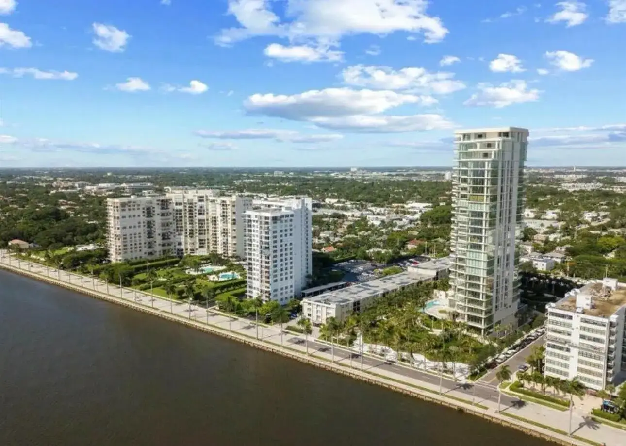 1601 S Flagler Drive # 106o, West Palm Beach FL 33401