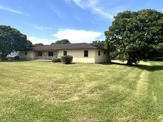 36911 3rd Street, Canal Point FL 33438 photo 5