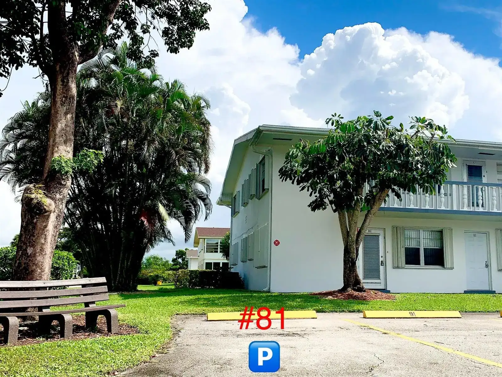 81 Kingswood E, West Palm Beach FL 33417 photo 3
