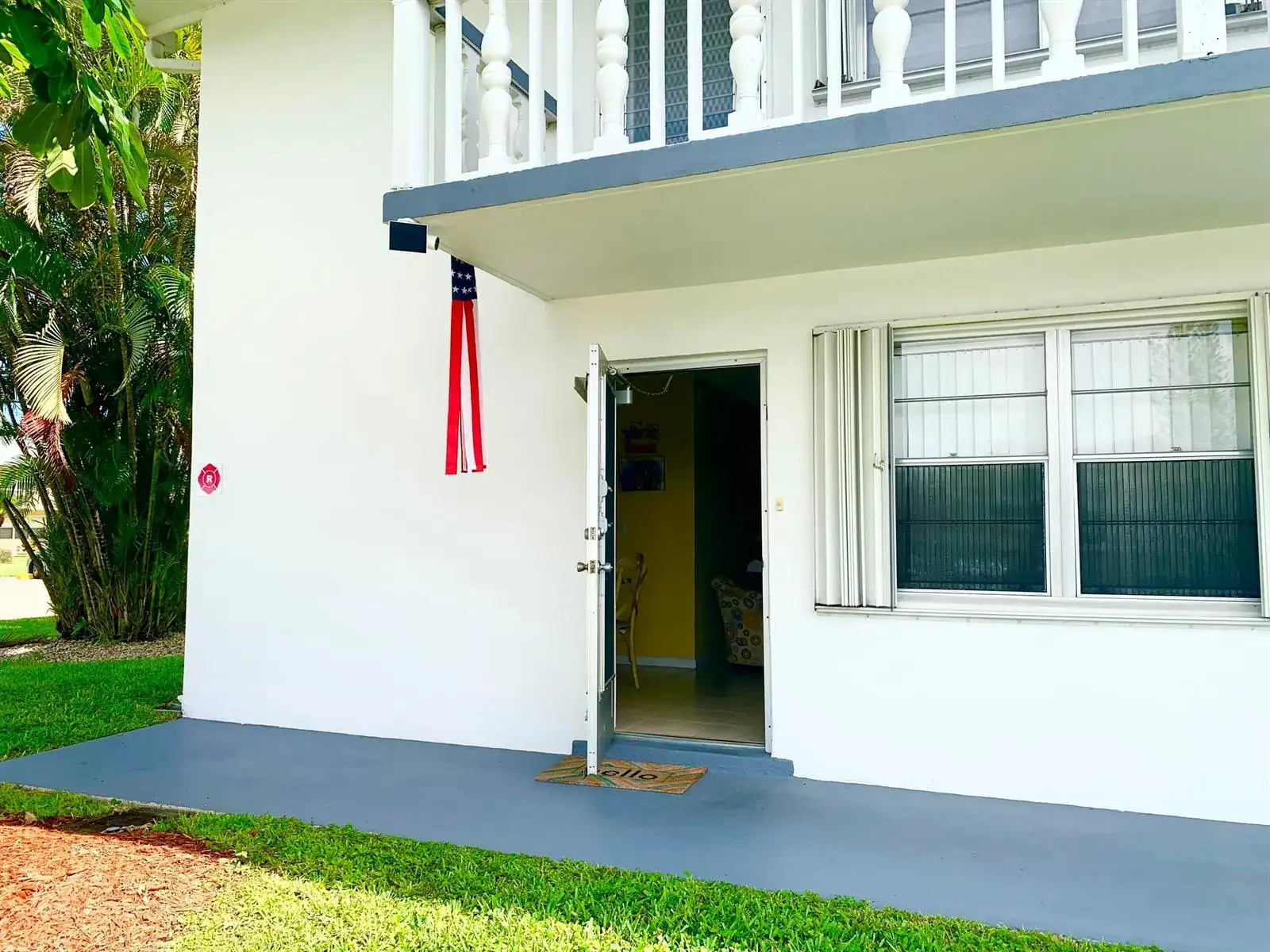81 Kingswood E, West Palm Beach FL 33417 photo 4