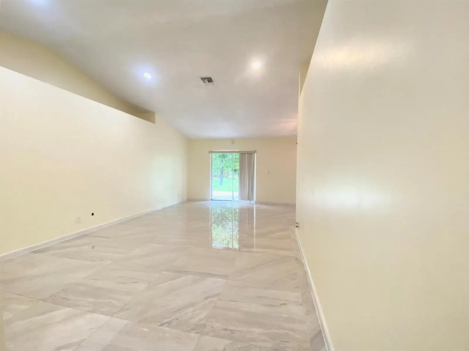 5314 Blueberry Hill Avenue, Lake Worth FL 33463 photo 4