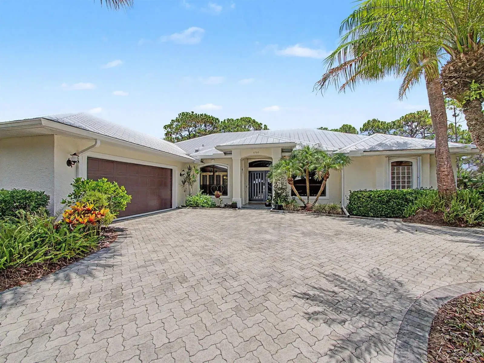 8780 SW Fishermans Wharf Drive, Stuart FL 34997