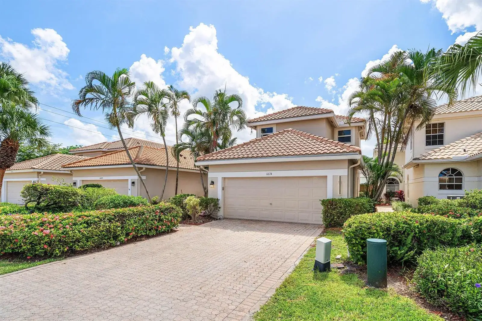 6674 NW 25th Avenue, Boca Raton FL 33496 photo 2
