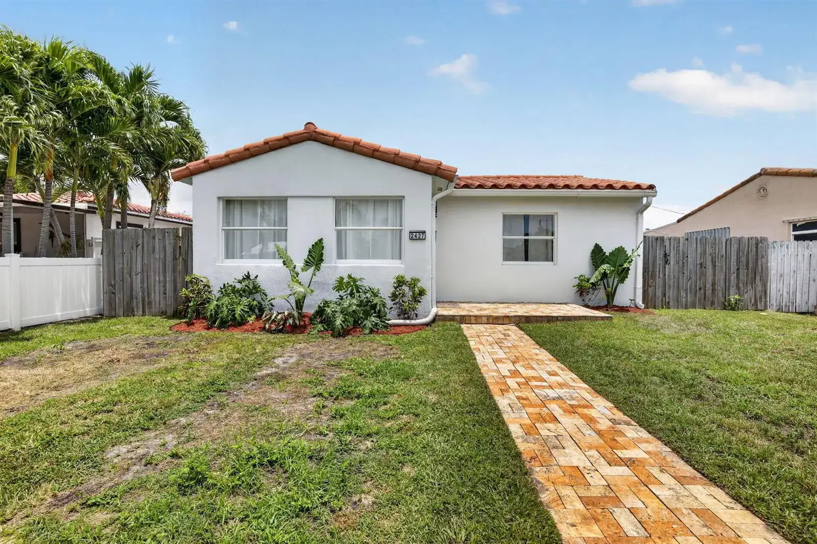 2427 Harding Street, Hollywood FL 33020 photo 4