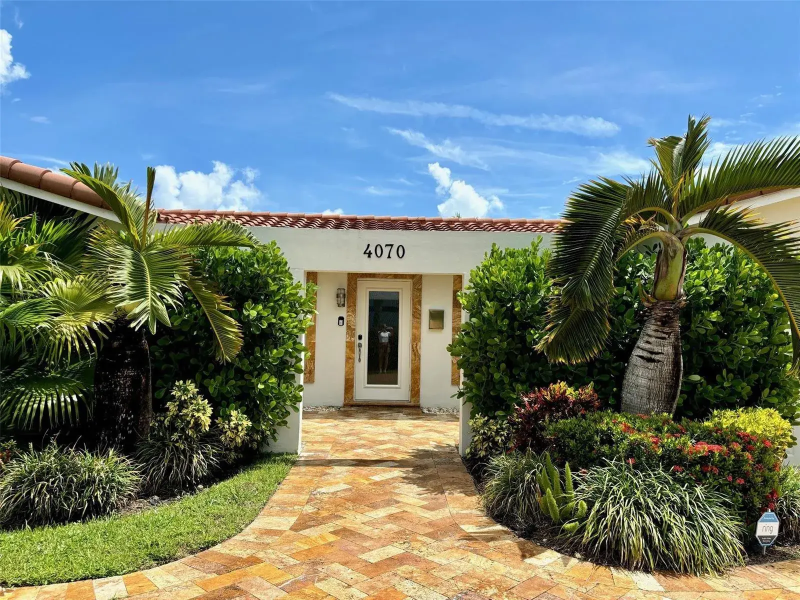 4070 NE 26th Avenue, Fort Lauderdale FL 33308