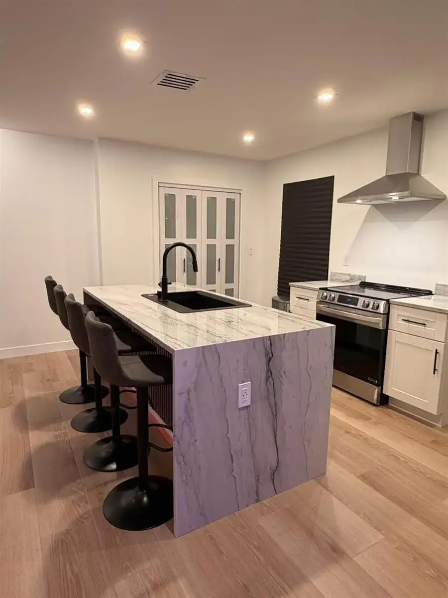 1025 NW 148th Street, Miami FL 33168 photo 4
