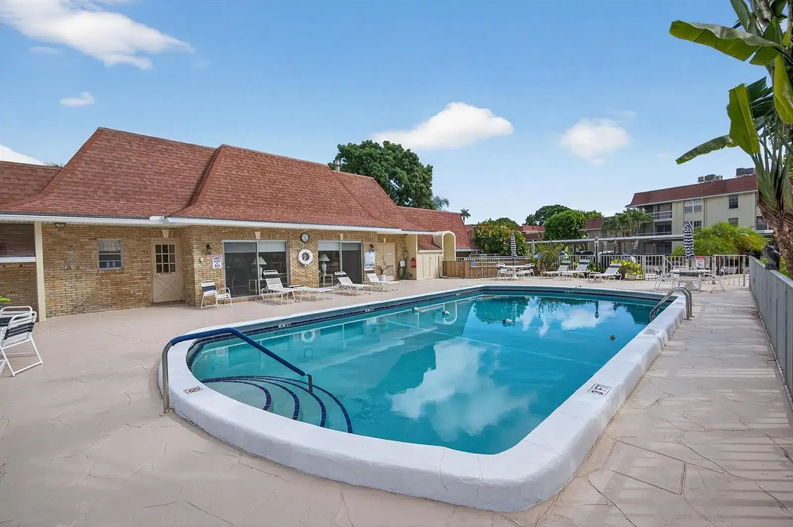5580 Tamberlane Circle # 133, Palm Beach Gardens FL 33418