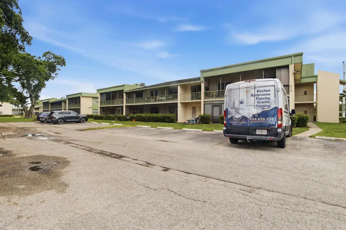 4110 NW 88th Avenue # 205, Coral Springs FL 33065