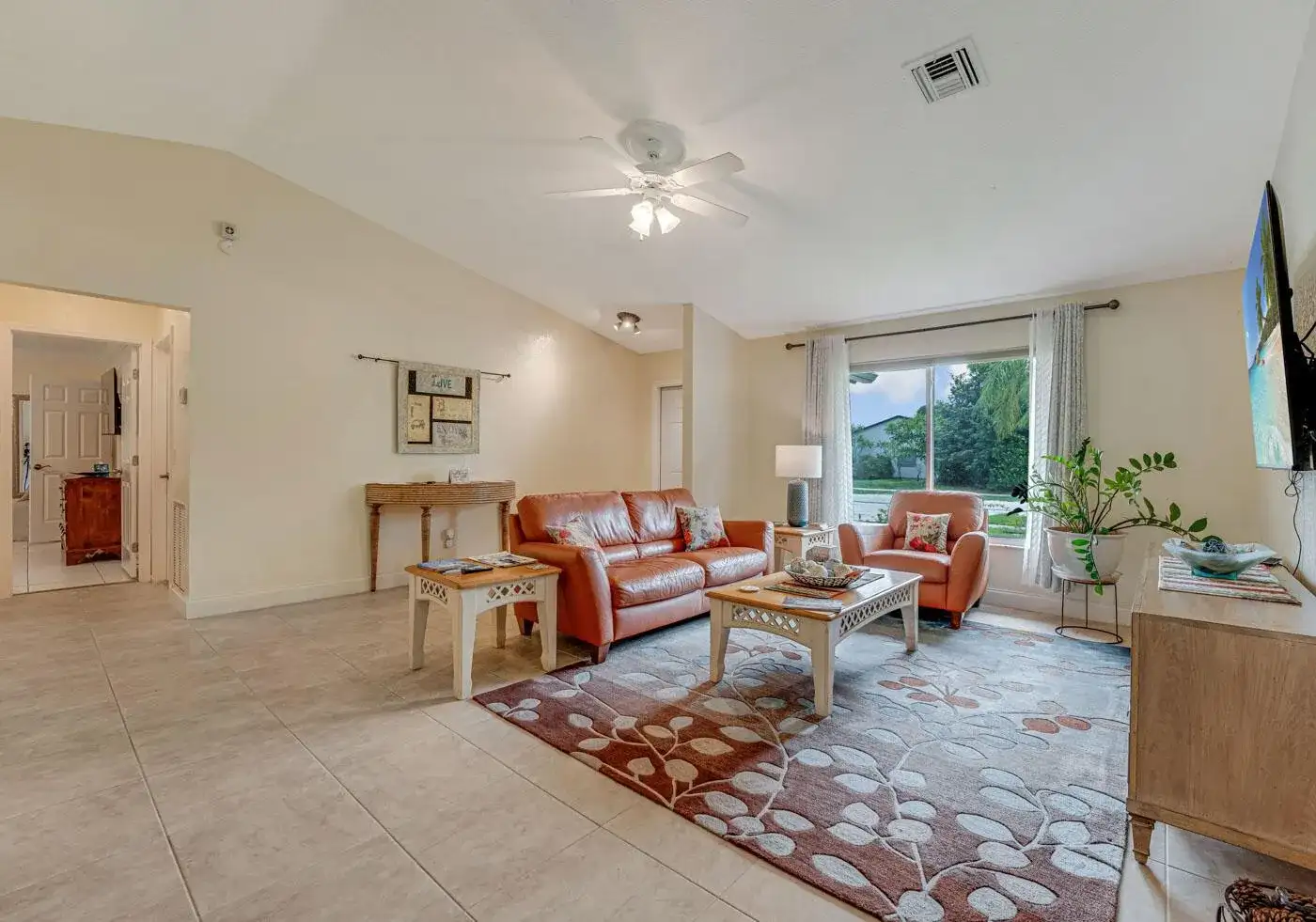 427 Las Palmas Street, Royal Palm Beach FL 33411 photo 4