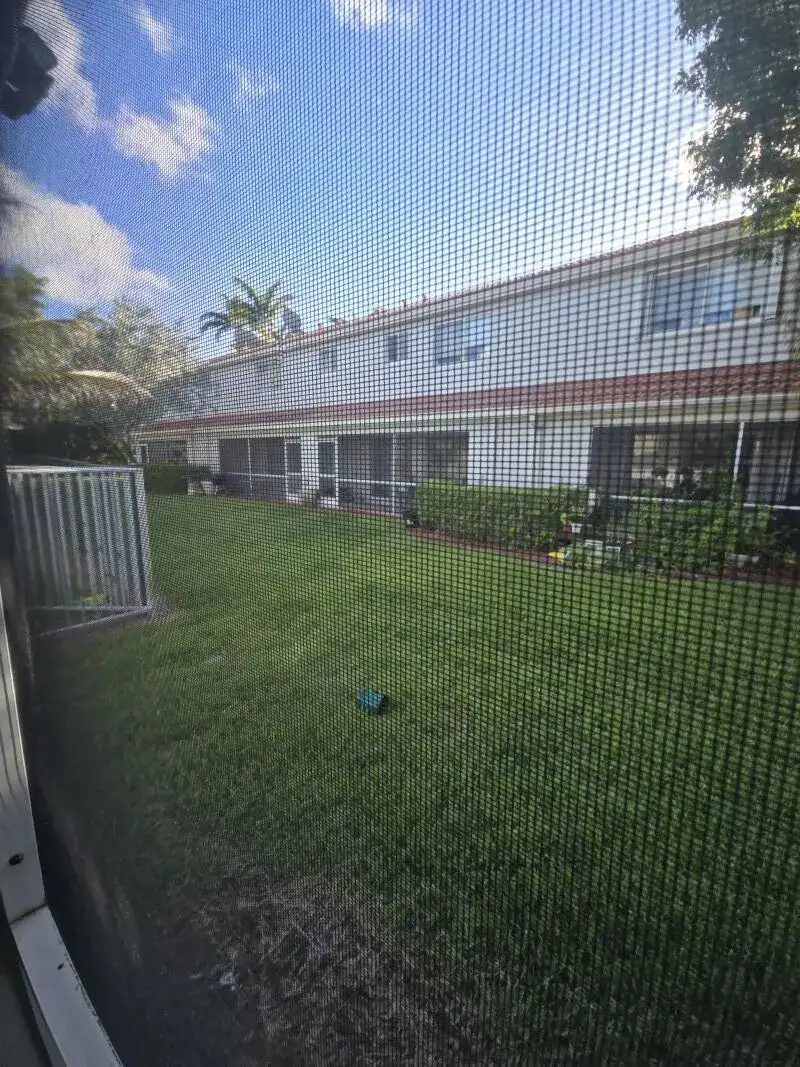 6511 Sandy Bank Terrace, Riviera Beach FL 33407 photo 4