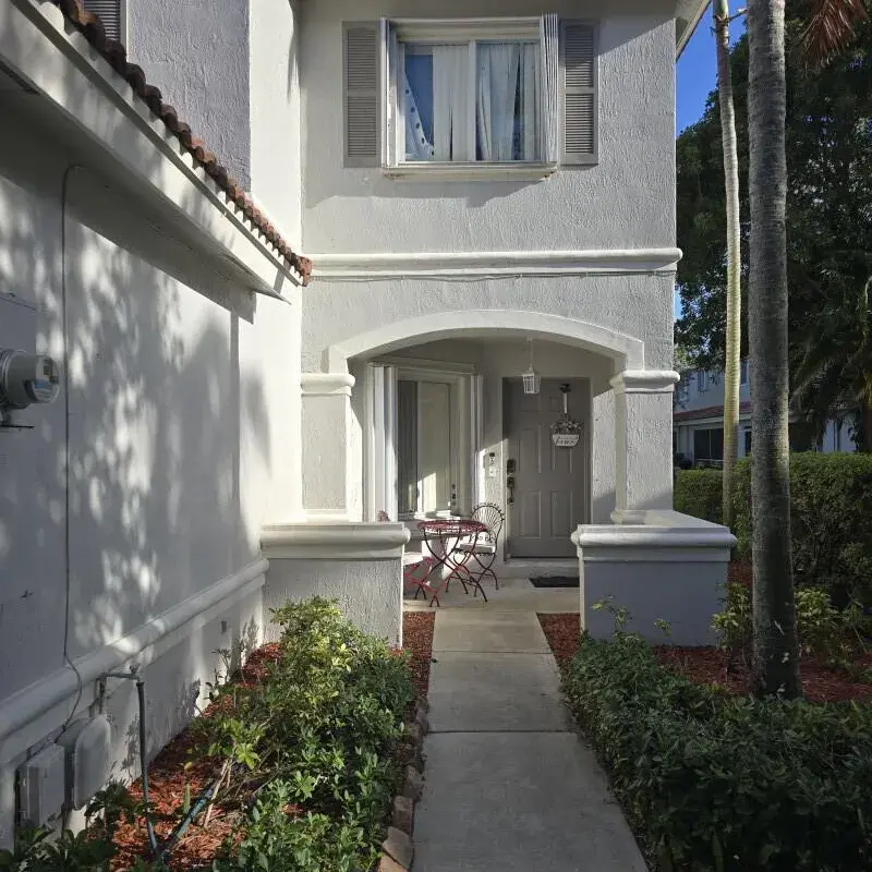 6511 Sandy Bank Terrace, Riviera Beach FL 33407