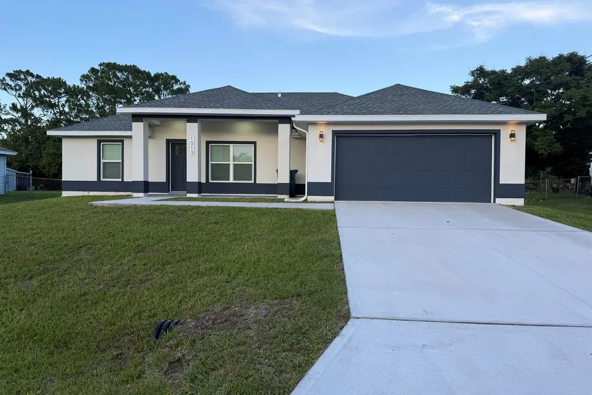 1013 Hammacher Avenue SW, Palm Bay FL 32908