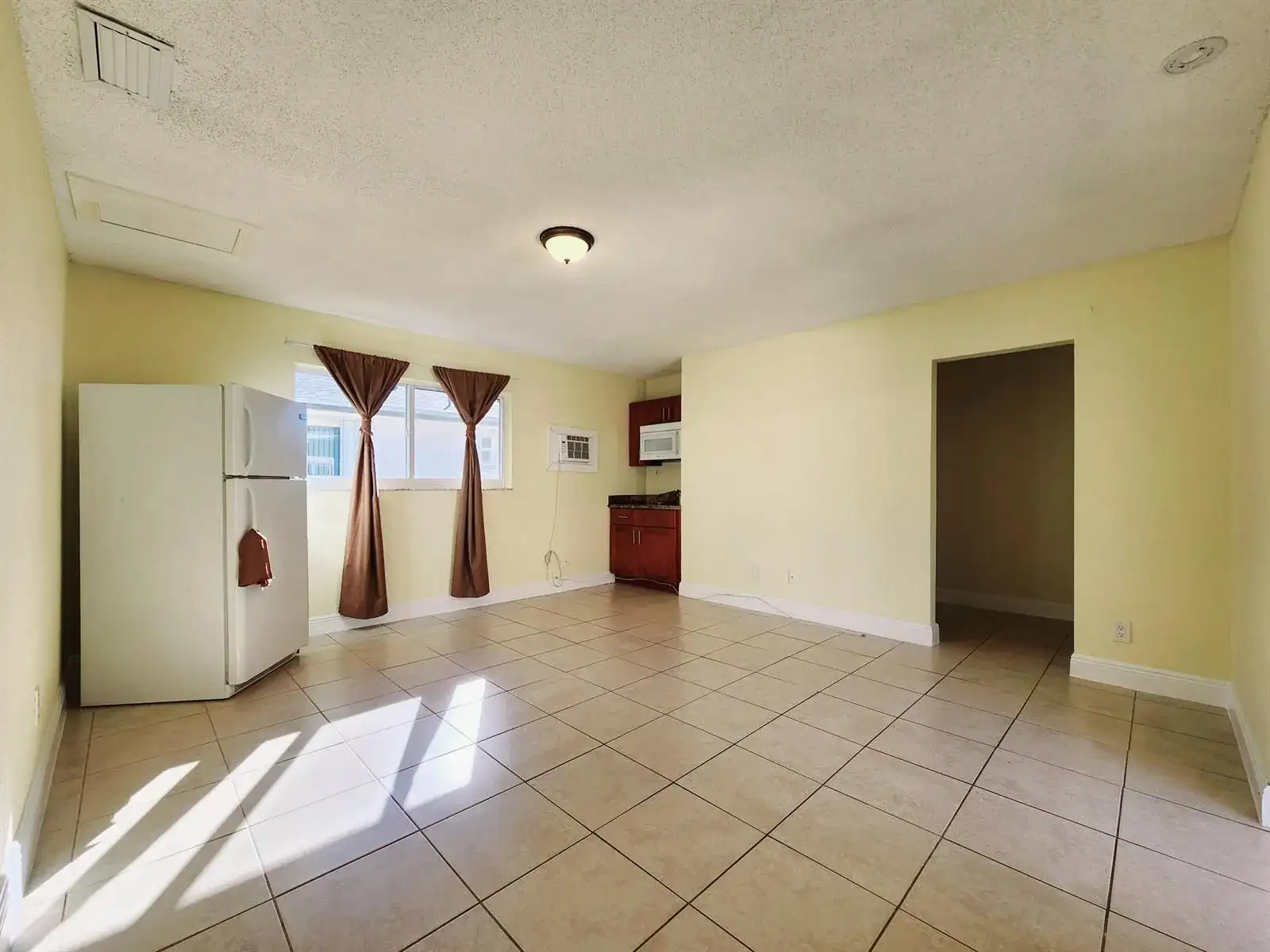 4471 SW 54th Court # 2b, Fort Lauderdale FL 33314 photo 3