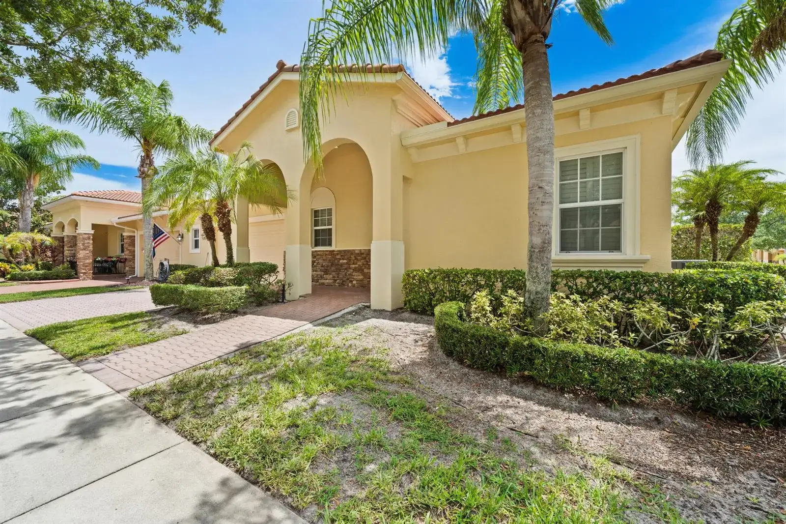 10117 SW Canossa Way, Port St. Lucie FL 34986 photo 2
