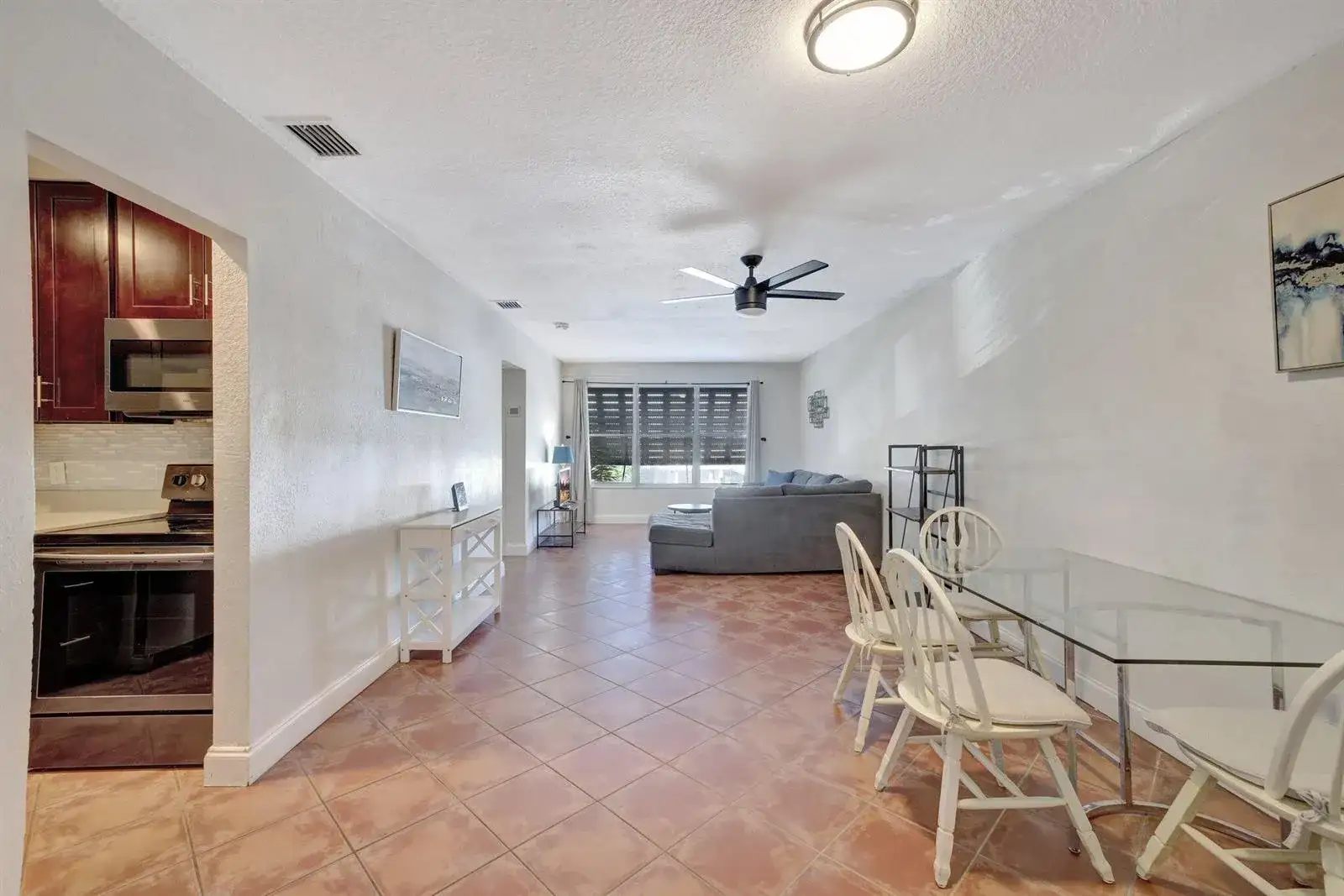 2400 NE 33rd Avenue # 211, Fort Lauderdale FL 33305 photo 5