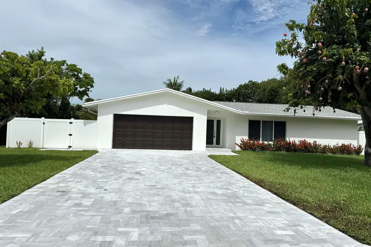 1101 NW 5th Avenue, Boca Raton FL 33432