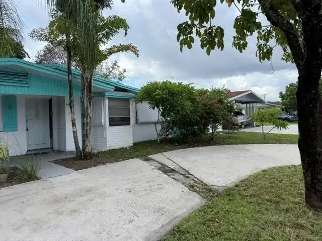 9308 N Military Trail, West Palm Beach FL 33410 photo 3