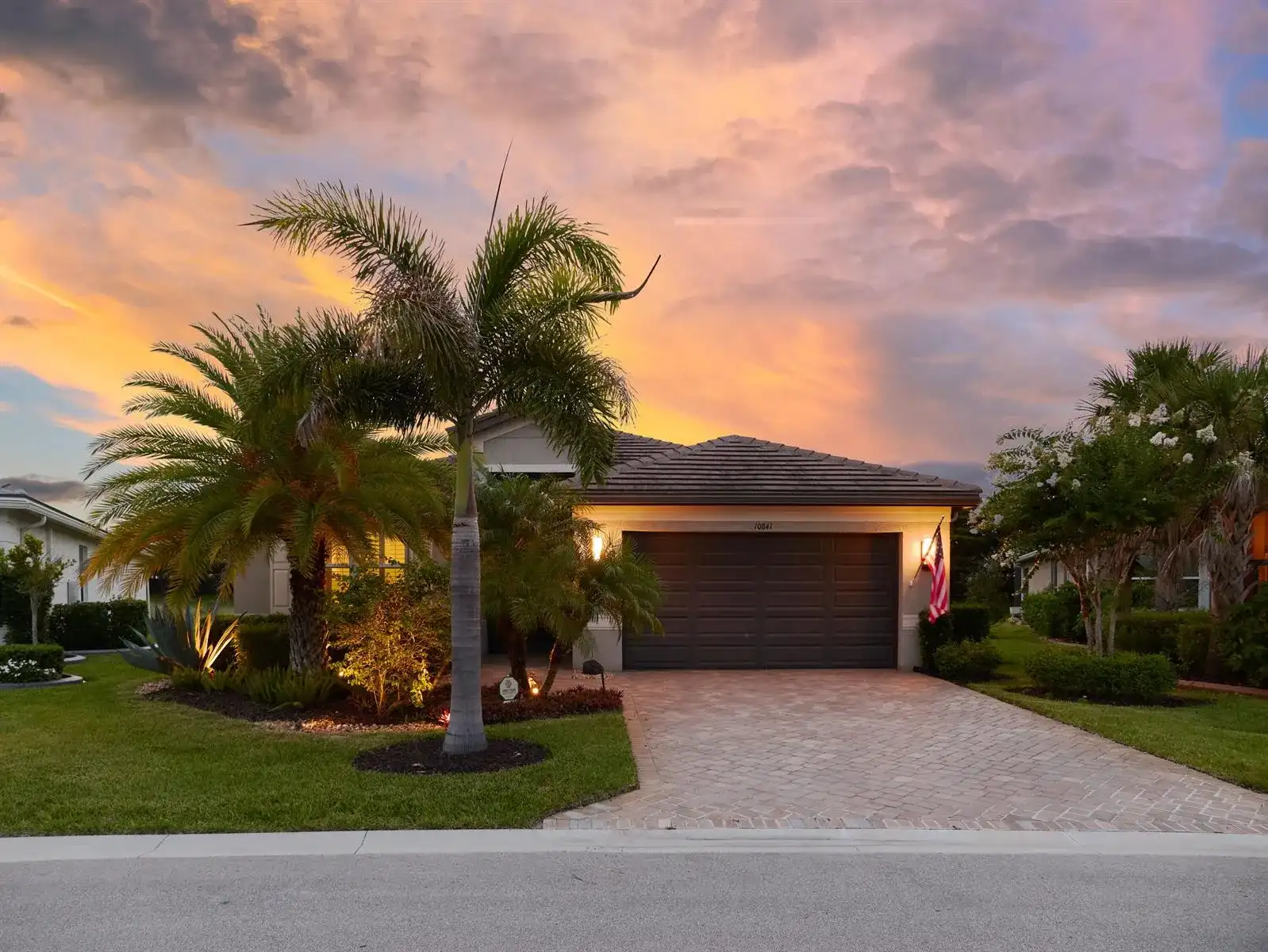10841 SW Sunray Street, Port St. Lucie FL 34987
