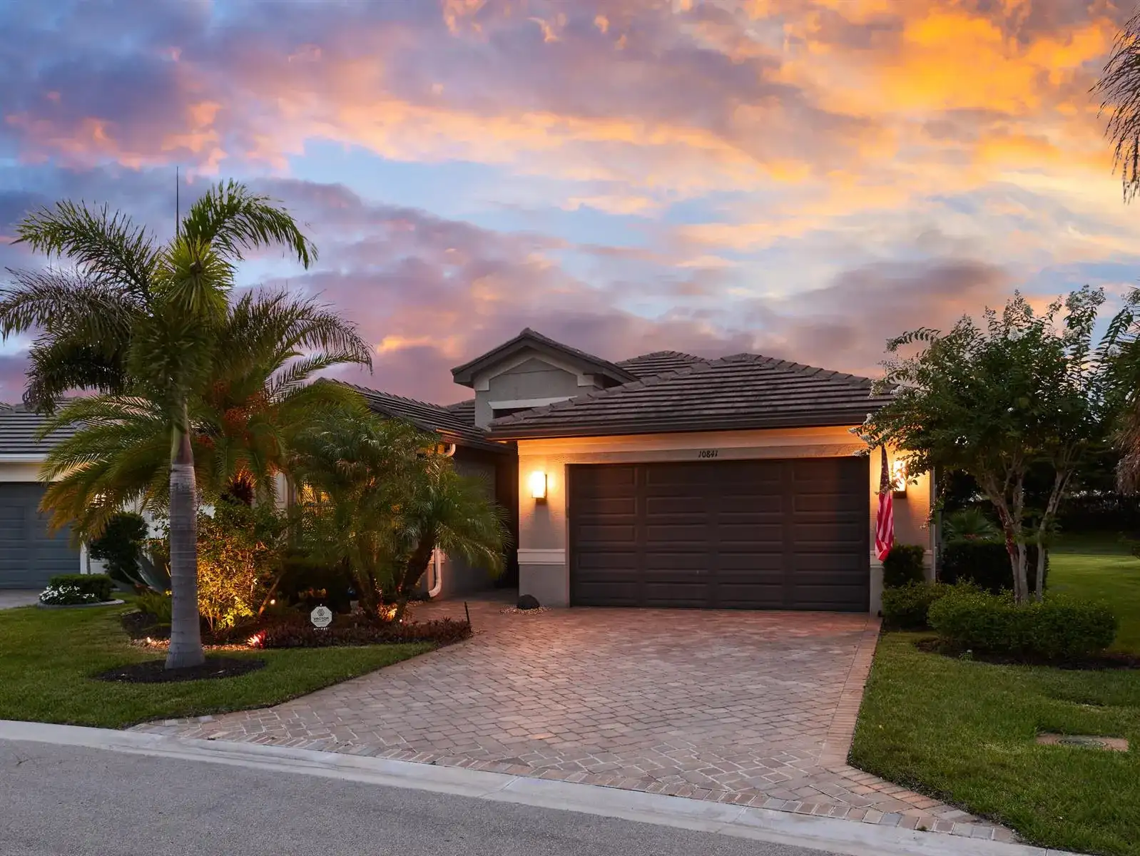 10841 SW Sunray Street, Port St. Lucie FL 34987 photo 2