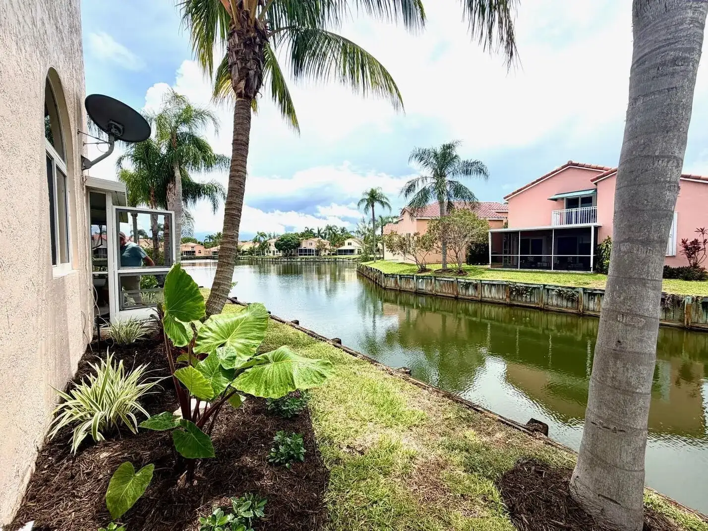 1058 SE 6th Court, Dania Beach FL 33004 photo 3
