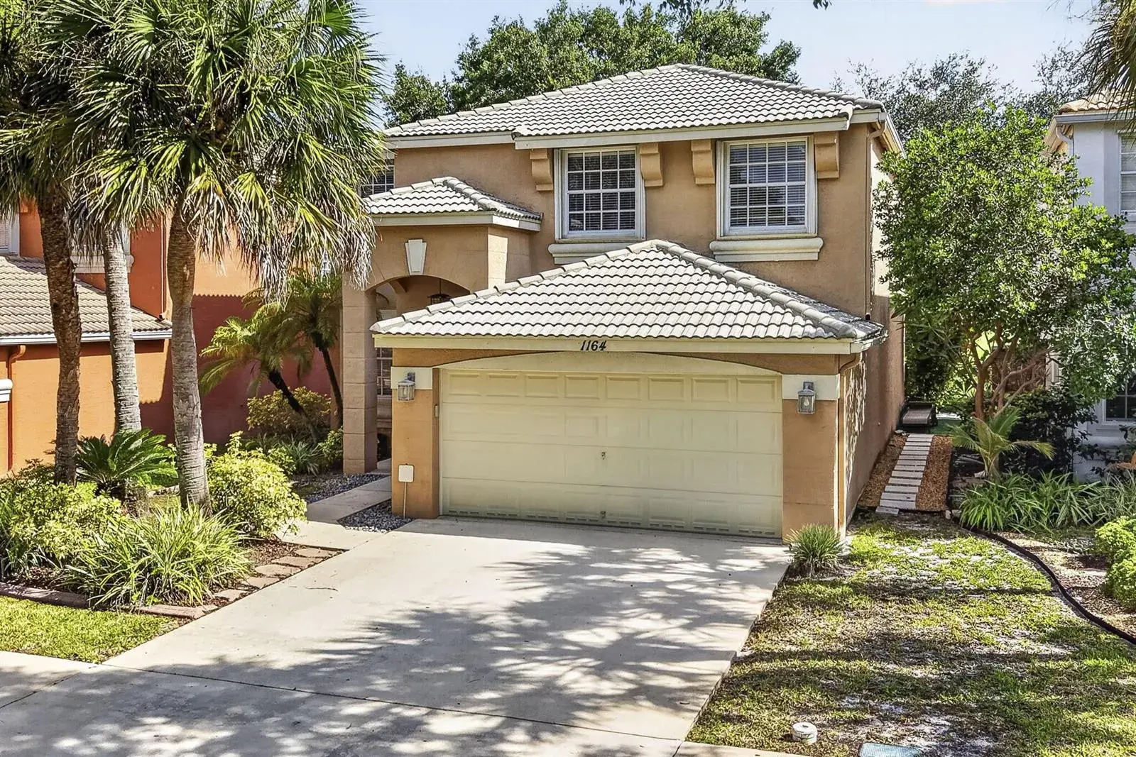 1164 Oakwater Drive, Royal Palm Beach FL 33411