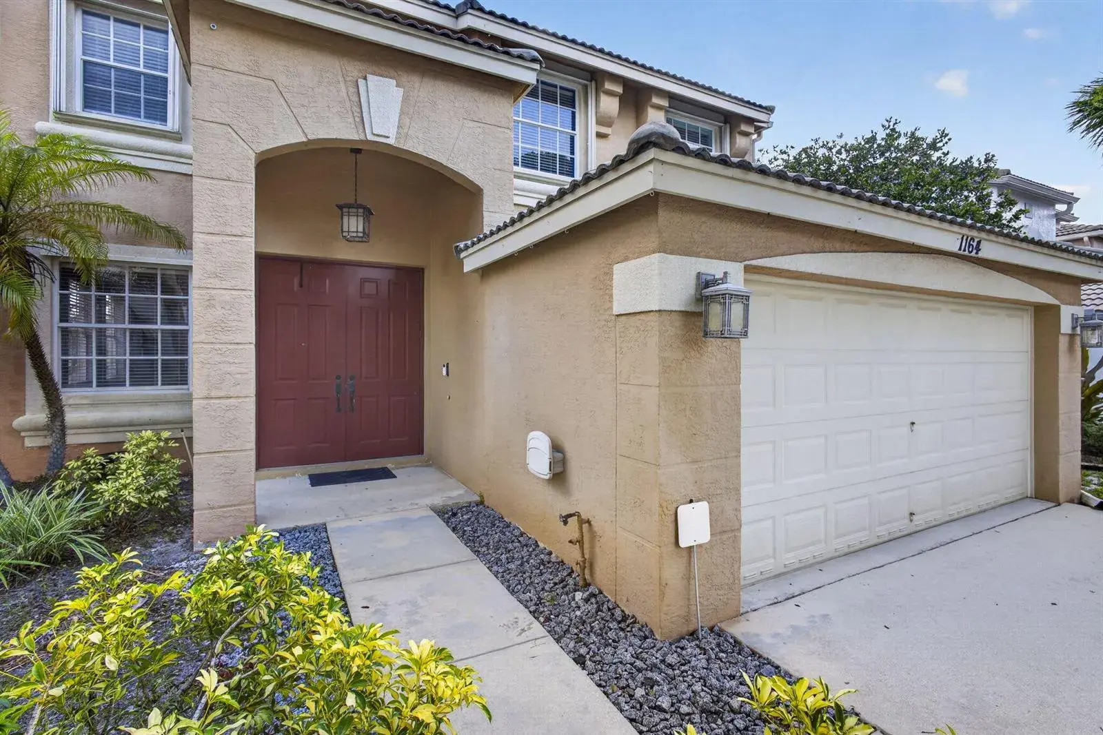 1164 Oakwater Drive, Royal Palm Beach FL 33411