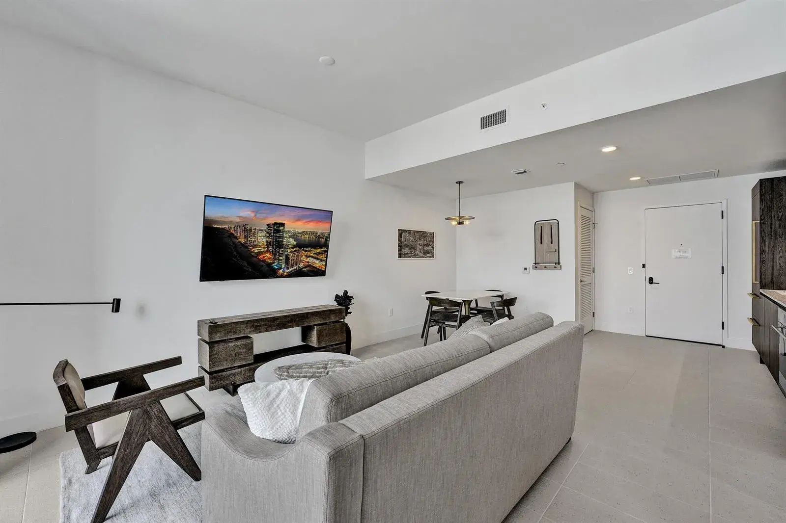 159 NE 6th Street # 4813, Miami FL 33132