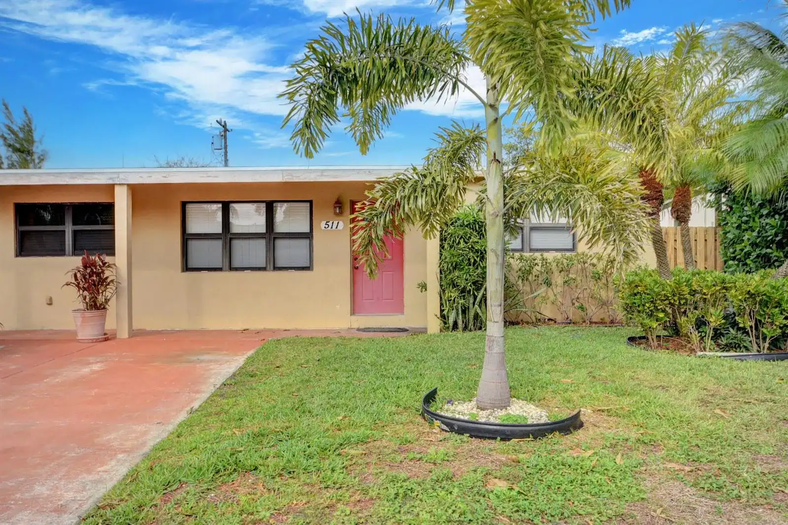 511 Minnesota Street, Lantana FL 33462