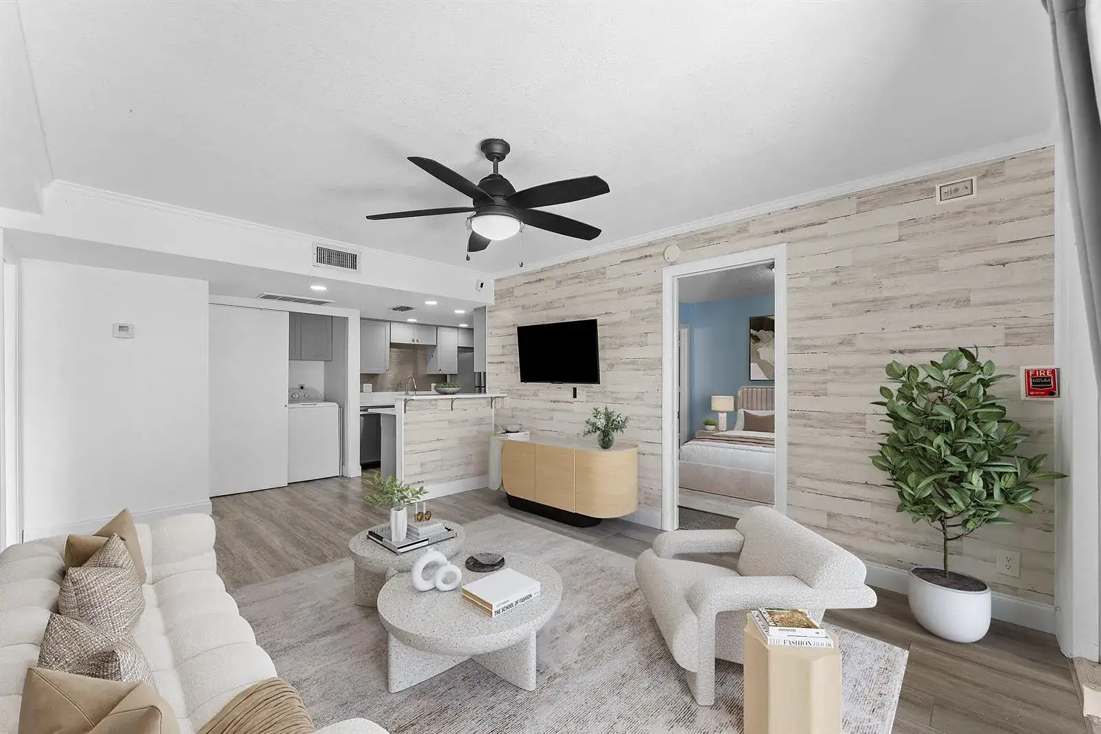 612 Executive Center Drive # 107, West Palm Beach FL 33401