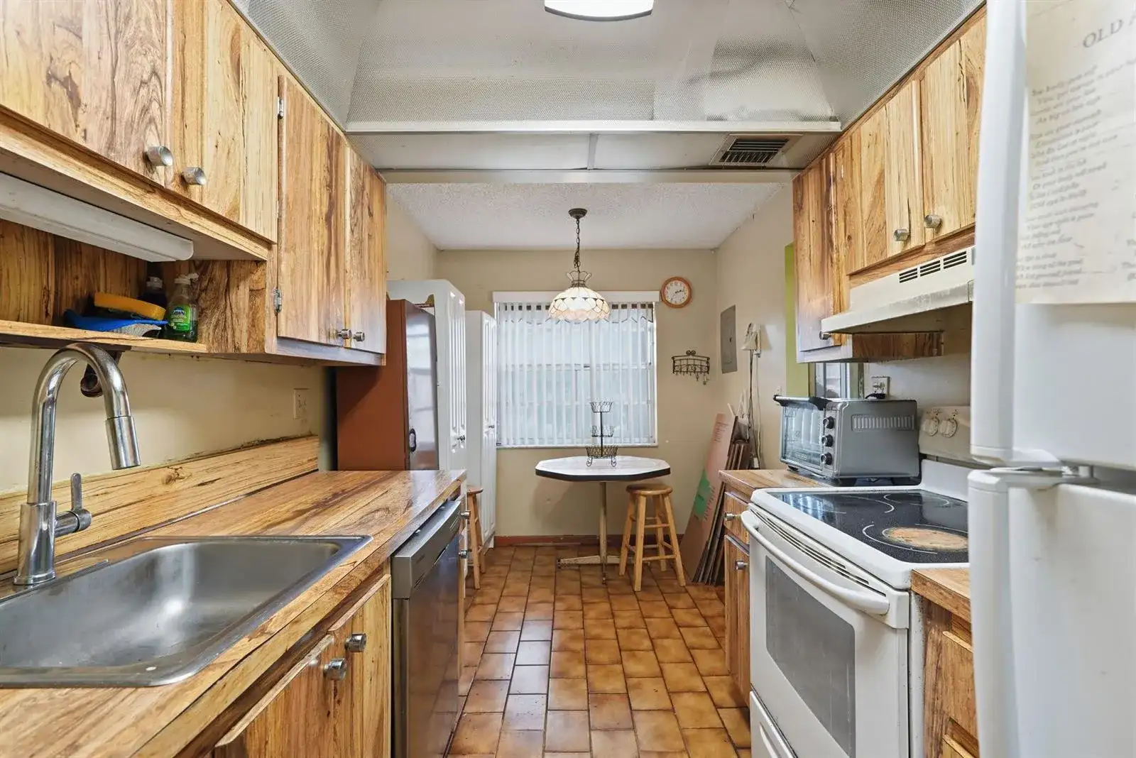 3000 NW 48th Terrace # 130, Lauderdale Lakes FL 33313 photo 4