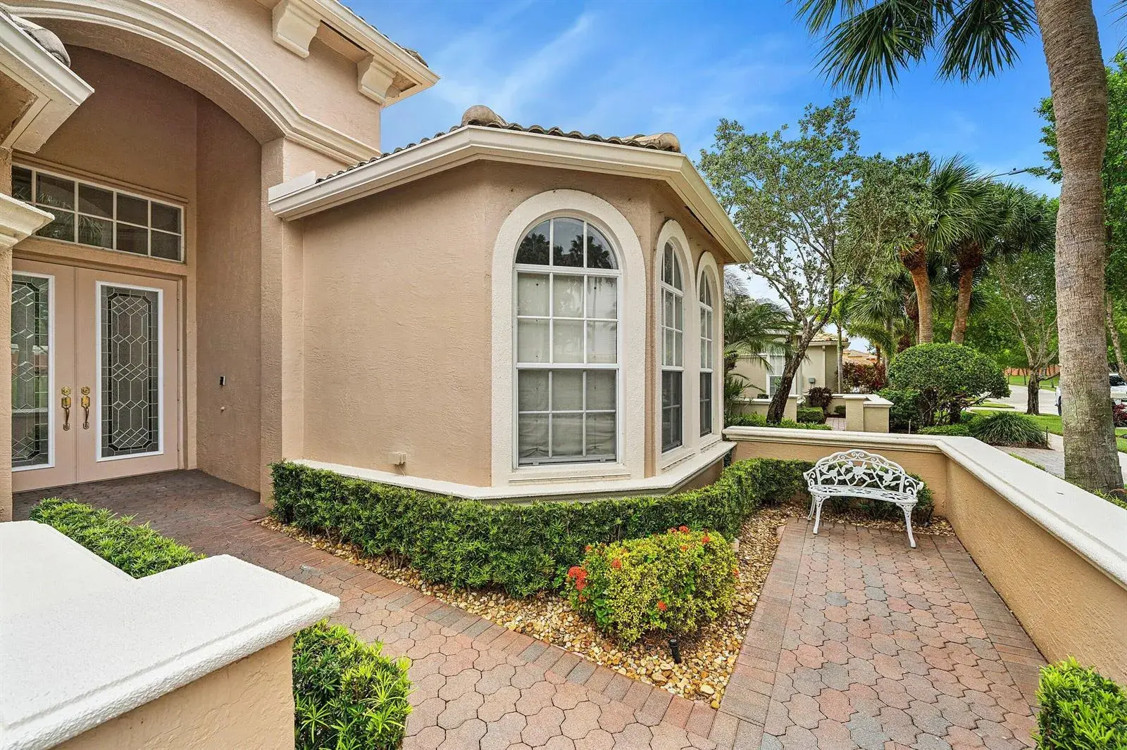 8769 Via Grande E, Wellington FL 33411