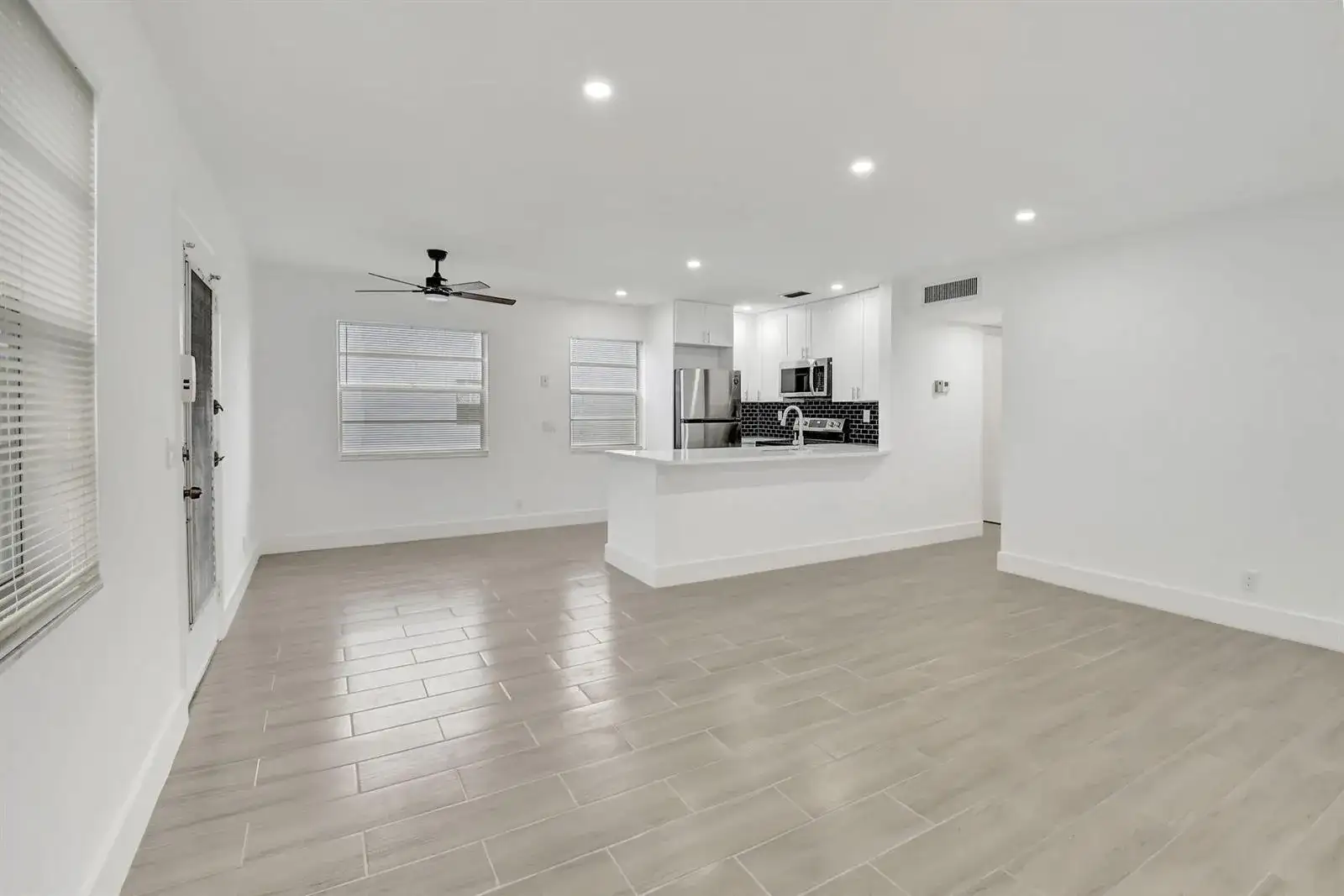126 Burgundy # C, Delray Beach FL 33484 photo 5