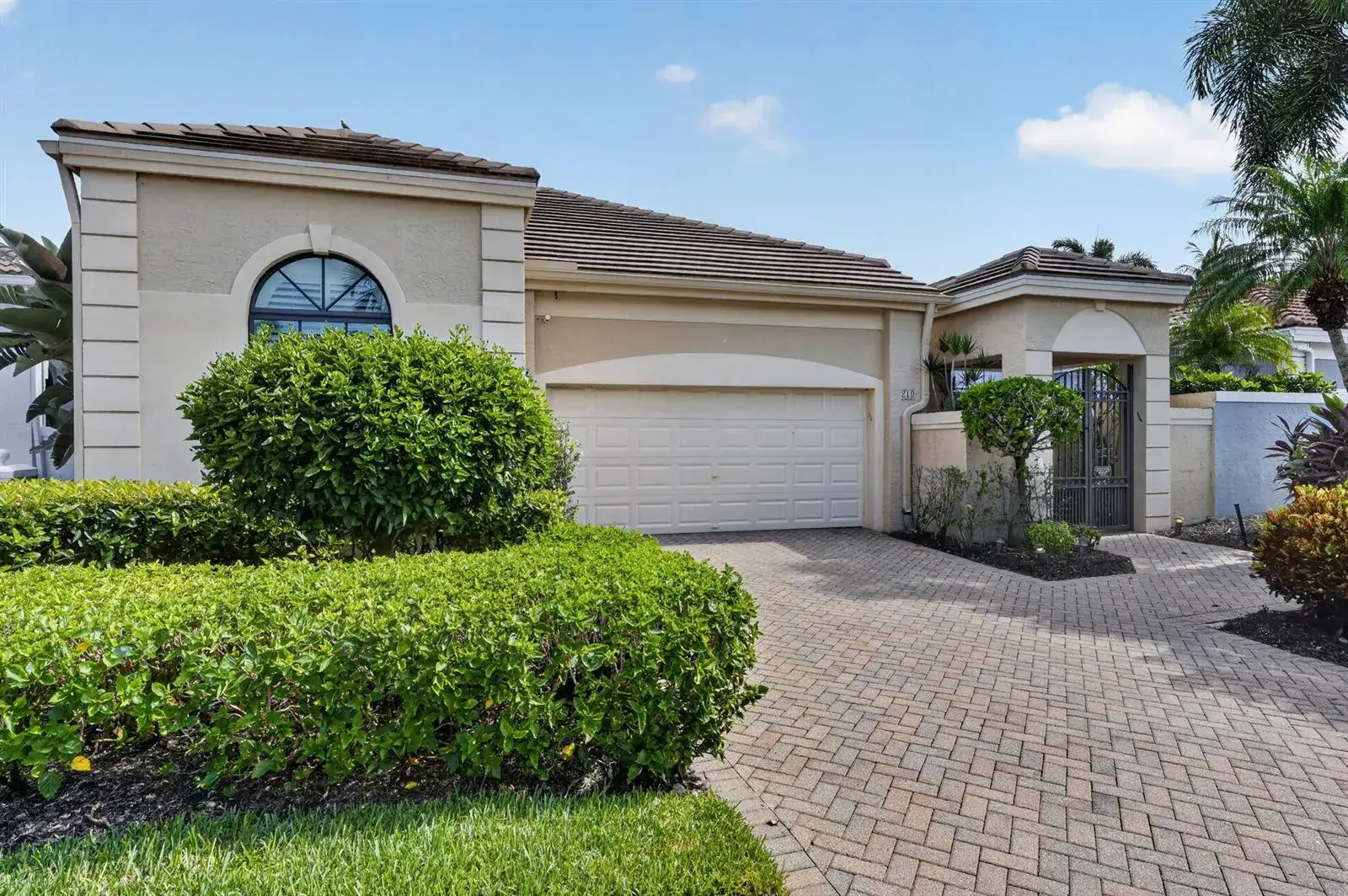 210 Coral Cay Terrace, Palm Beach Gardens FL 33418