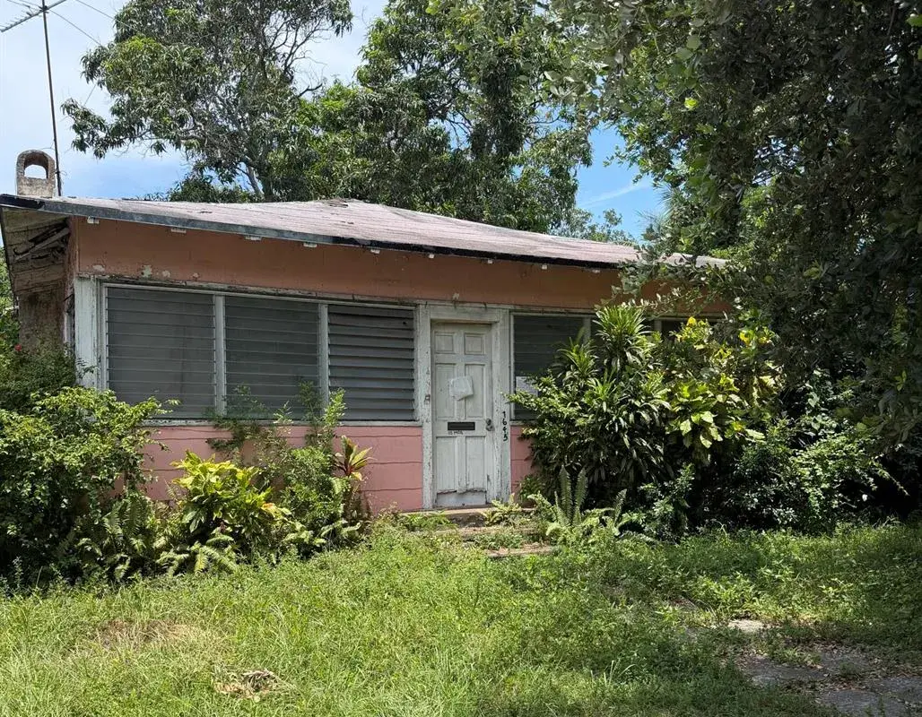 7645 NE 1st Avenue, Miami FL 33138