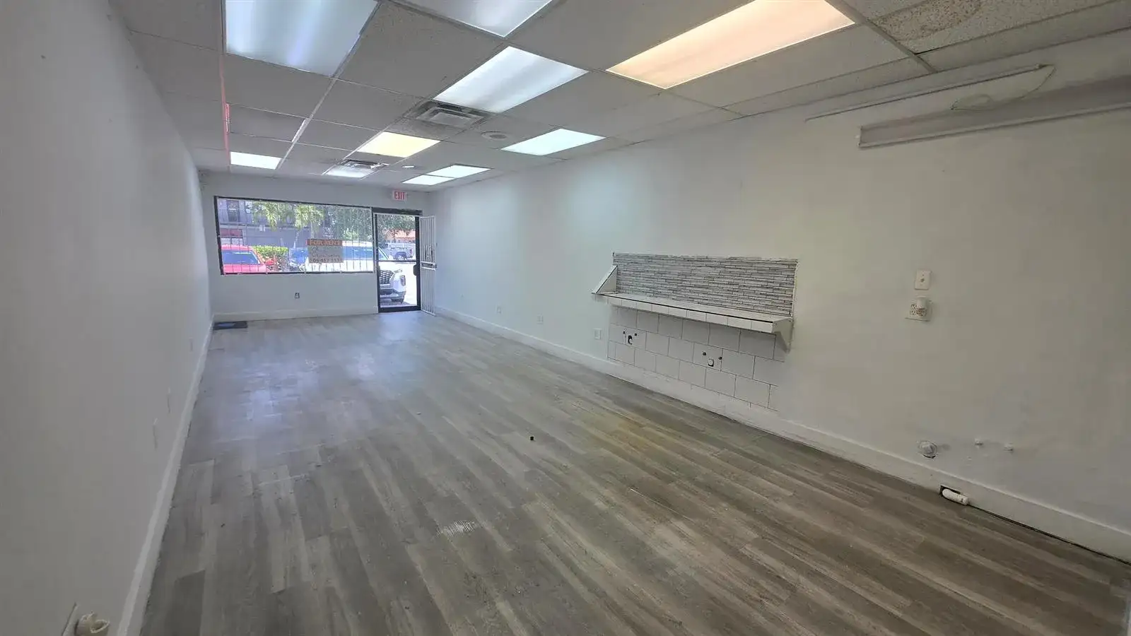 3300 E 4th Avenue # 5, Hialeah FL 33013 photo 2