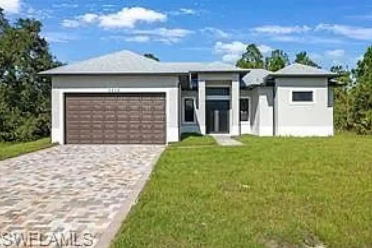 4708 5th Street W, Lehigh Acres FL 33971 photo 3
