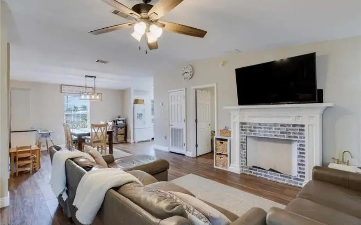 2010 S Montana Circle, FL 33935 photo 3