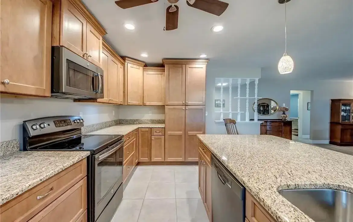 4425 SE 13th Avenue, Cape Coral FL 33904 photo 3