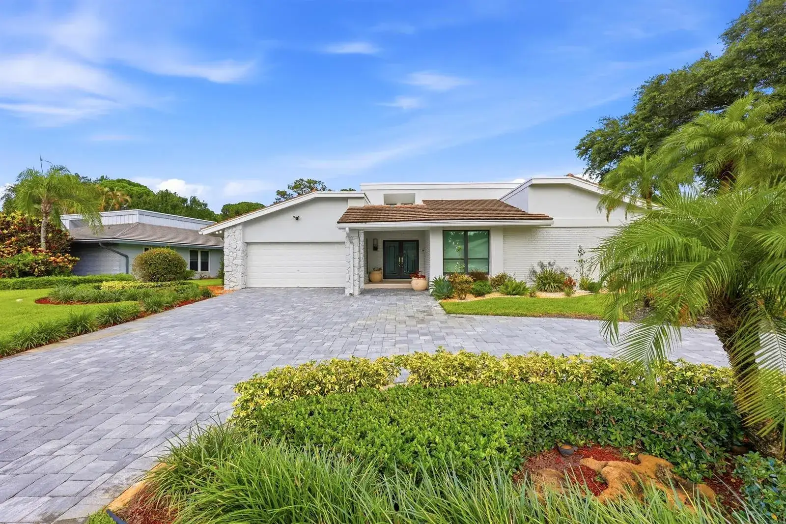 624 W Lakewoode Circle W, Delray Beach FL 33445